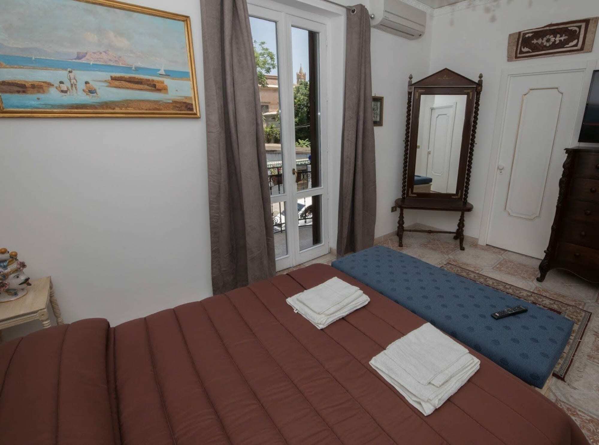 Acomodação com café da manhã  Cannatella's Mansion
